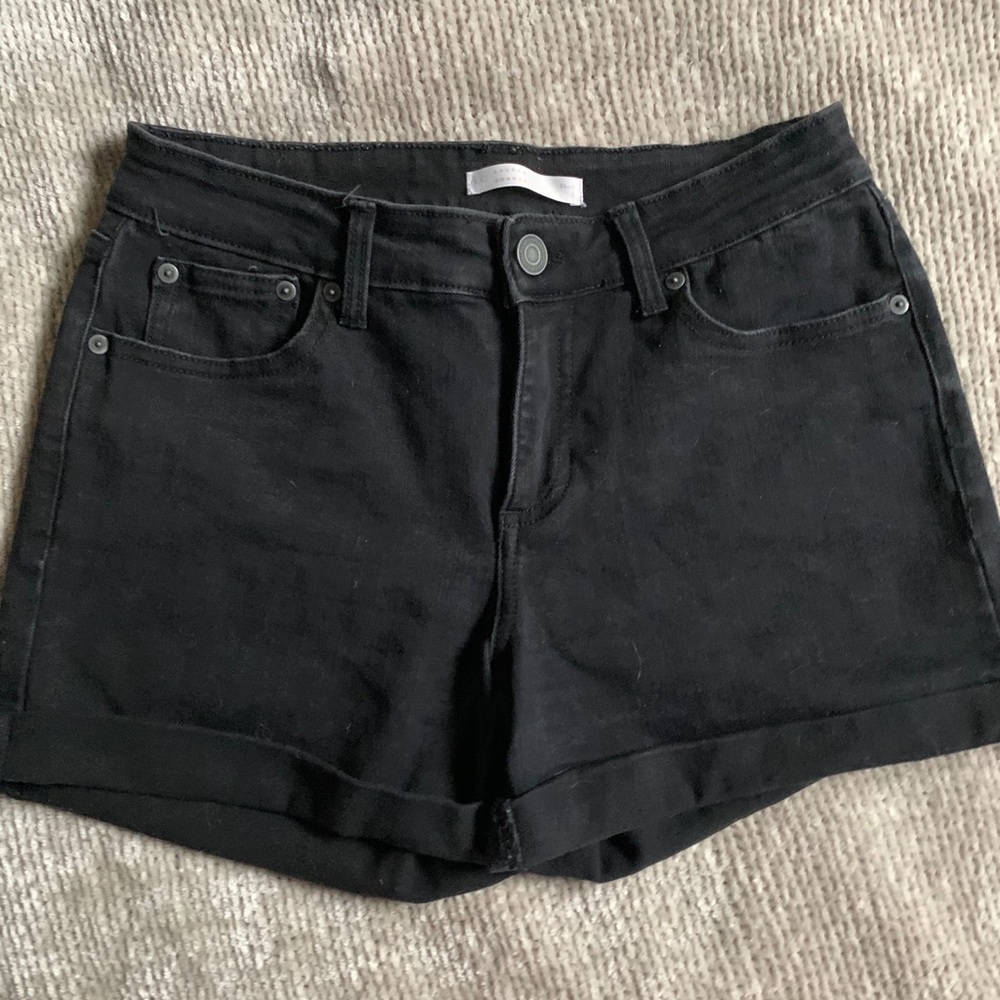 🦋black denim shorts🦋